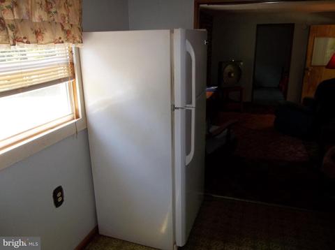 10501 Hinkle Rd SE, Cumberland, MD 21502 photo 10