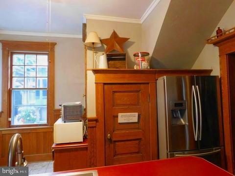 73 E Main St, Lonaconing, MD 21539 photo 11