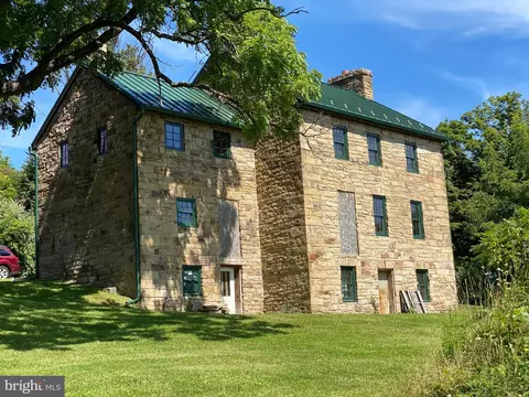 14816 Old Legislative Rd SW, Lonaconing, MD 21539