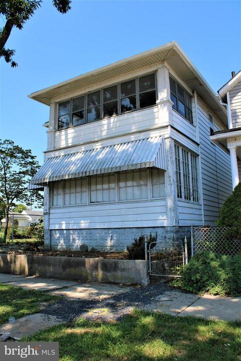 14 Elder St, Cumberland, MD 21502 photo 2
