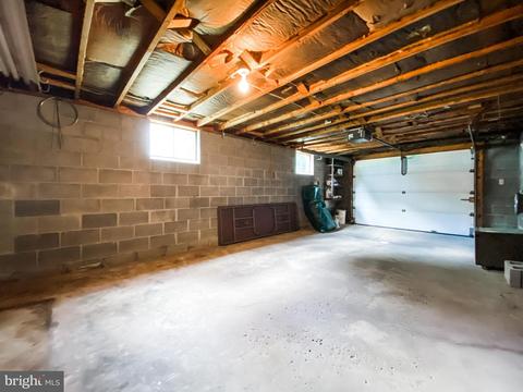 37 E Railroad St, Lonaconing, MD 21539 photo 23