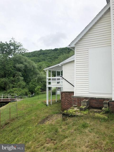23705 Bartlett St SW, Barton, MD 21521 photo 4