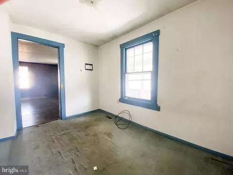 128 Jackson St, Lonaconing, MD 21539 photo 10