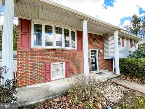 18606 Creek Bottom Rd SW, Barton, MD 21521 photo 3