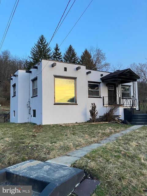 953 Weires Ave, La Vale, MD 21502