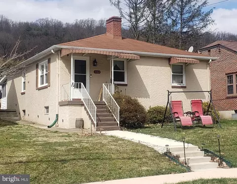 1102 Frederick St, Cumberland, MD 21502