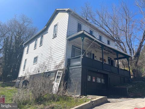 114 Wood St, Westernport, MD 21562