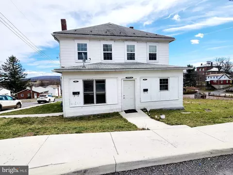 154-156 Maple St, Frostburg, MD 21532