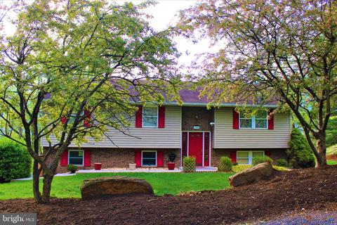 13506 Tulip St, Cumberland, MD 21502