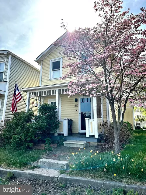 216 Wallace St, Cumberland, MD 21502