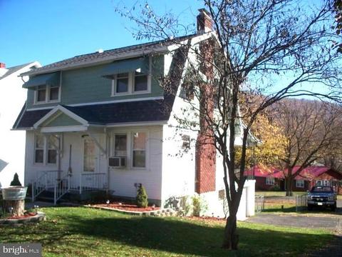 12526 N Cresap St, Cumberland, MD 21502