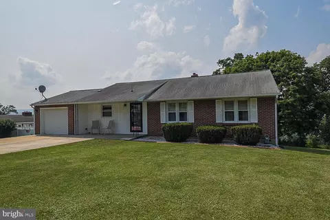 22515 Minnetonka Ave SW, Westernport, MD 21562