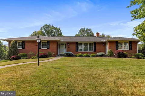 10120 Mockingbird Ln SW, Cumberland, MD 21502