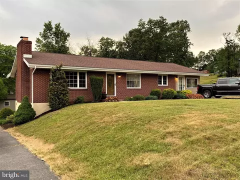 18629 White Oak Dr, Rawlings, MD 21557