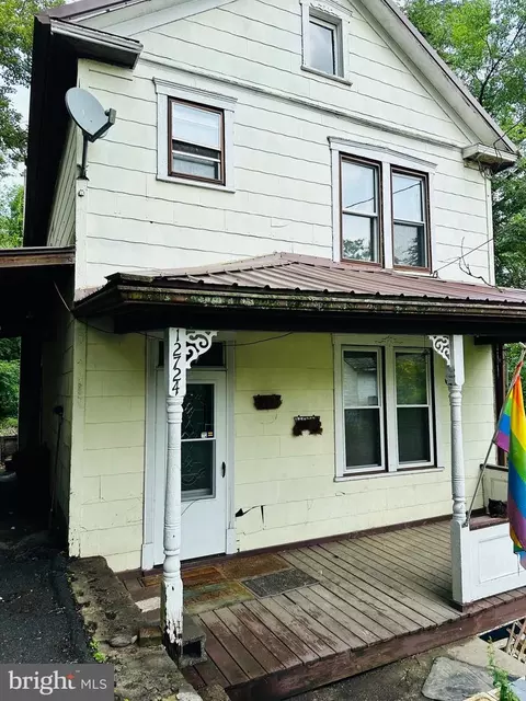 12724 Cobblestone Rd NW, Mount Savage, MD 21545