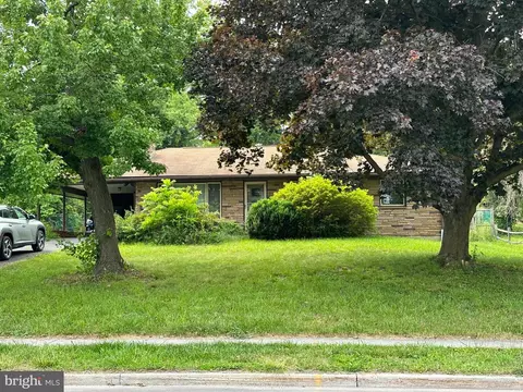 45 Bowery St, Frostburg, MD 21532