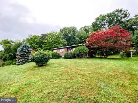 14411 NE Valley Rd NE, Cumberland, MD 21502