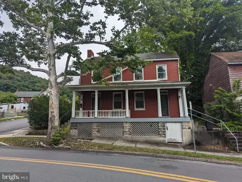 311 Valley St, Cumberland, MD 21502