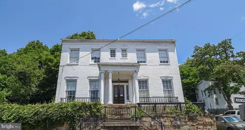 16 Altamont Ter, Cumberland, MD 21502