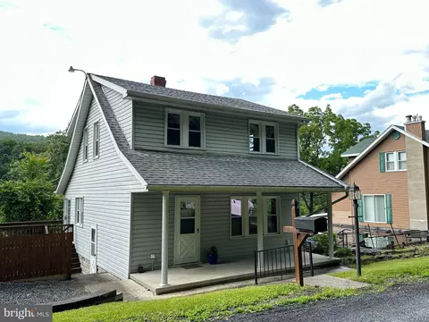 737 Cleveland Ave, Cumberland, MD 21502