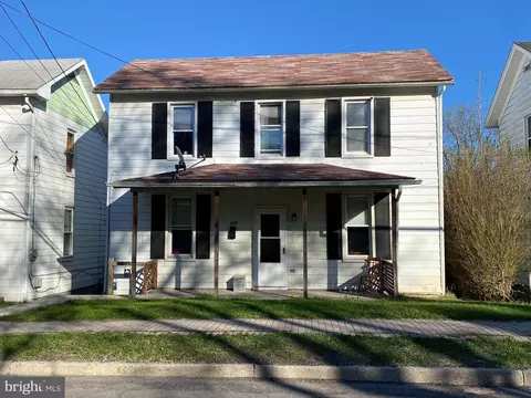 110 Center St, Frostburg, MD 21532