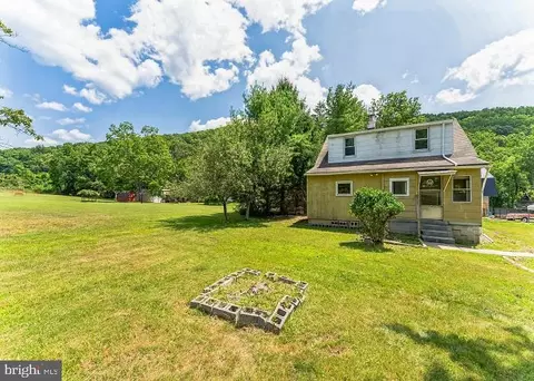 12118 Penney Ln NW, La Vale, MD 21502