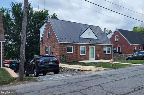 165 Washington St, Frostburg, MD 21532