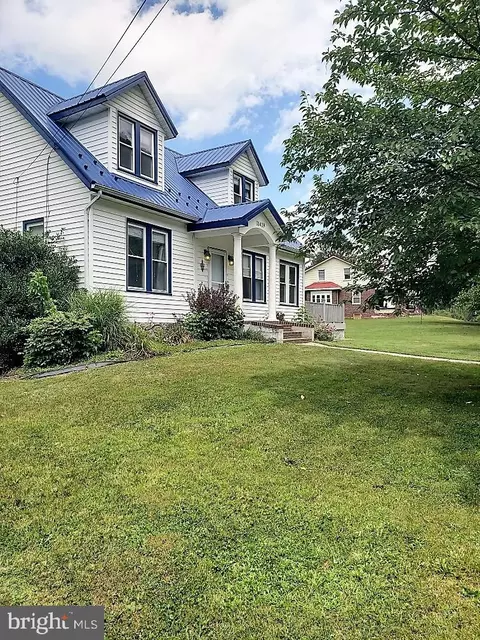11419 Valley Rd NE, Cumberland, MD 21502