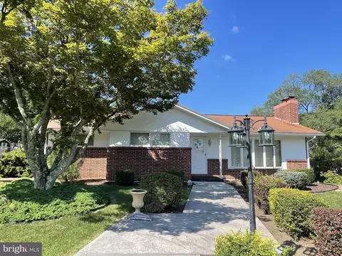 12801 Bunting St, Cumberland, MD 21502