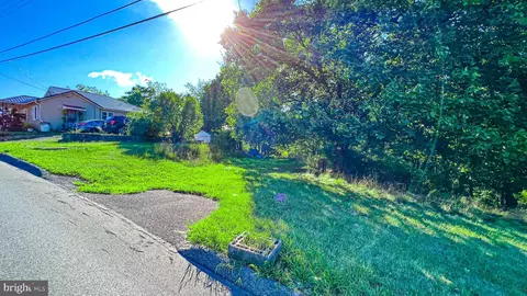 516 Fort Ave, Cumberland, MD 21502