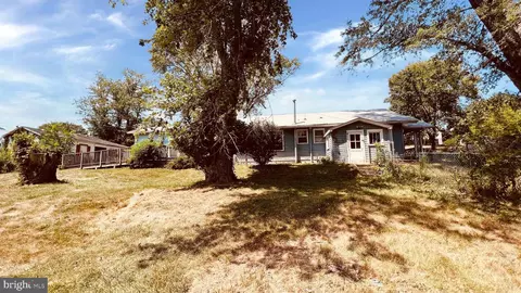 15511 Summerfield Ln, Rawlings, MD 21557