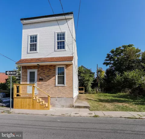 16 First St, Cumberland, MD 21502