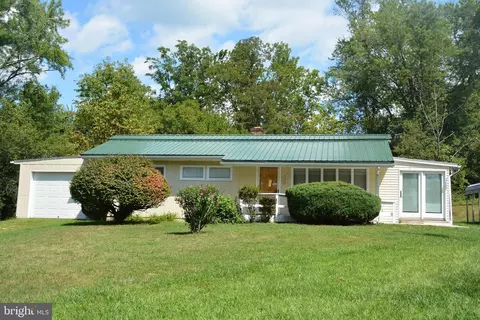 12405 Pine Tree Ln SE, Cumberland, MD 21502