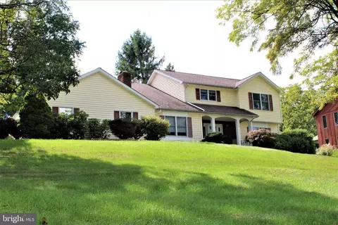 116 Victoria Ln, Frostburg, MD 21532