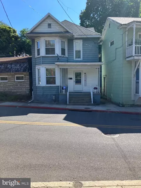 134 Main St, Westernport, MD 21562
