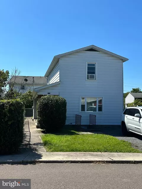 196 W Mechanic St, Frostburg, MD 21532