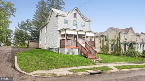 45 W College Ave, Frostburg, MD 21532
