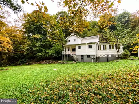 17104 Antique Rd SW, Lonaconing, MD 21539