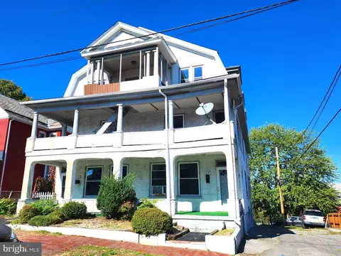 4 Browning St, Cumberland, MD 21502