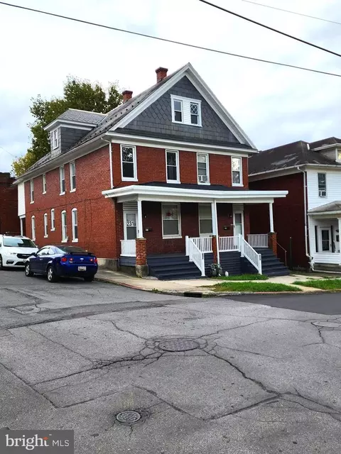 229 Pear St, Cumberland, MD 21502