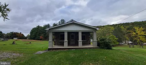10320 Shortest Day Rd NW, Cresaptown, MD 21502