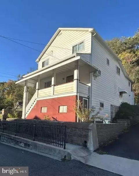 135 Upper Church St, Westernport, MD 21562