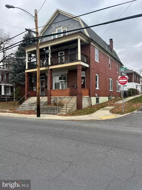 418 Oldtown Rd, Cumberland, MD 21502