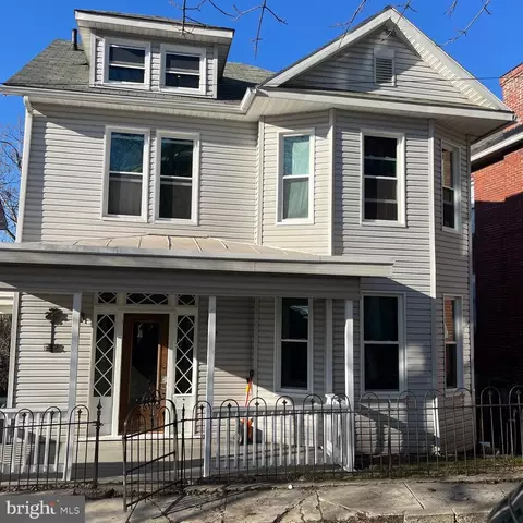 304 N Waverly Ter, Cumberland, MD 21502