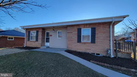 12035 Iris Ave, Cumberland, MD 21502