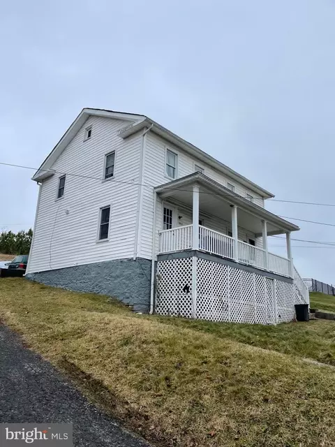 197 Welsh Hill Rd, Frostburg, MD 21532