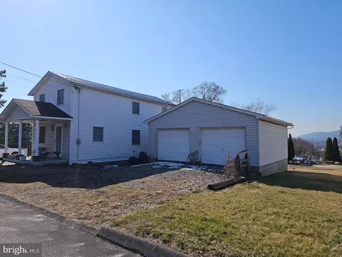 809 Kentucky Ave, Cumberland, MD 21502