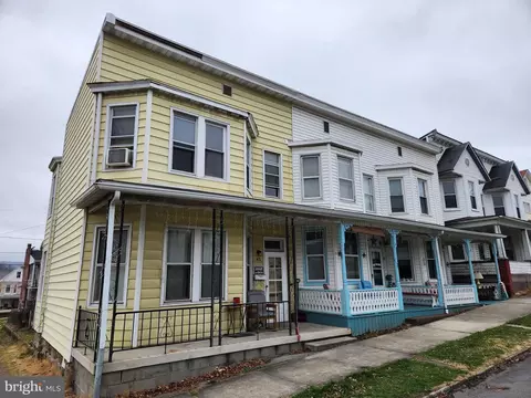39 Race St, Cumberland, MD 21502