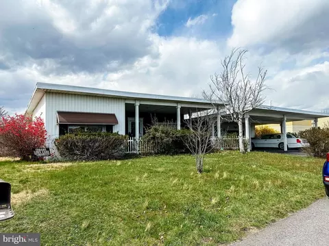 92 Auburn Ave, Cumberland, MD 21502