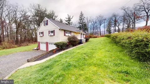 13816 Brant Rd SW, Cumberland, MD 21502